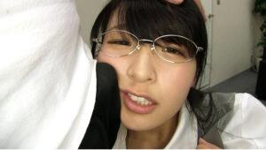 【後藤里香】Iカップボインを揺らしながら階段を駆け下りる大人の家庭教師!