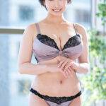【大西愛花】超有名元グラドルにそっくり。お乳のデカさも負けてない!エロい人妻デビュー!