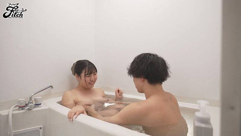 【独占】【準新作】「冬期講習の間、部屋に泊めてくれない?」 久しぶりに会った幼馴染がたわわな巨乳に育っていて…むっちり無防備なノーブラ部屋着の誘惑に我慢できずに何度も中出しした10日間 七瀬蘭