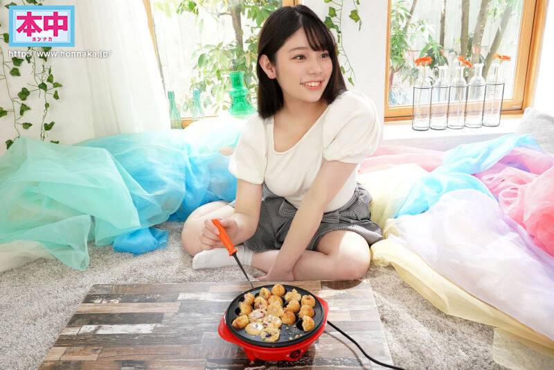 【独占】新人 18歳 明るい笑顔のお目目クリクリぷにぷにキュートな関西美少女 女子大生本物中出しAVDebut 彩芽くるみ