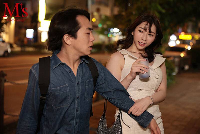 【独占】【準新作】金無し宿無しの僕は性欲がピークに達した独身アラサー酒クズお姉さんに拾われてチ○ポペットとして飼われてます。