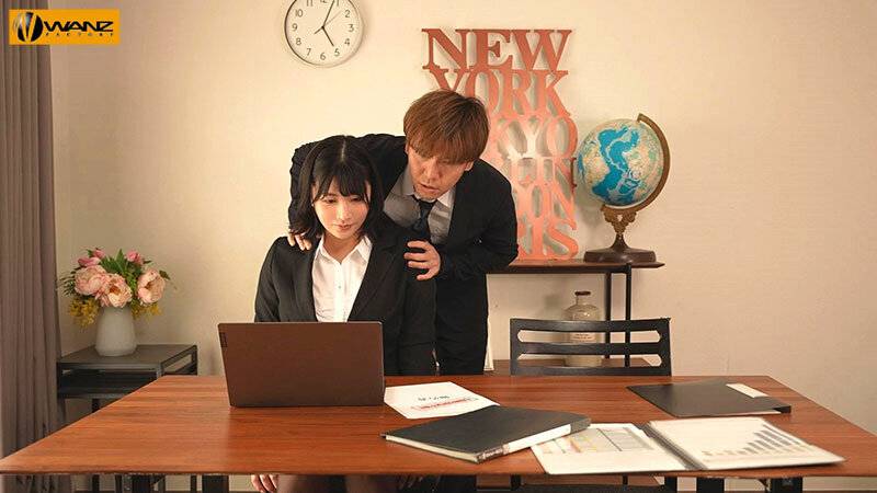 【独占】【準新作】終電を逃した地味巨乳の後輩を連れ込みヤルつもりが…ほろ酔いで立場逆転 汗だくプレスで朝まで痴女られ種搾り性交 瀬田一花