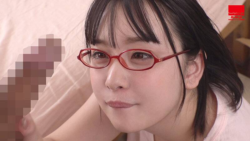 【愛宝すず】初恋の幼馴染が引きこもって色白ムチムチの美味しそうな体になっていたので今こそ頂きます!